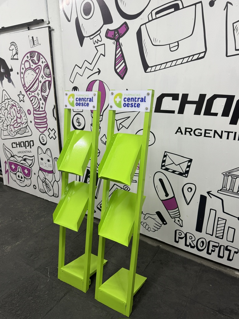 Revisteros de herrería para Central Oeste